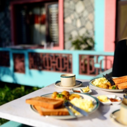Frühstück in Pokhara.